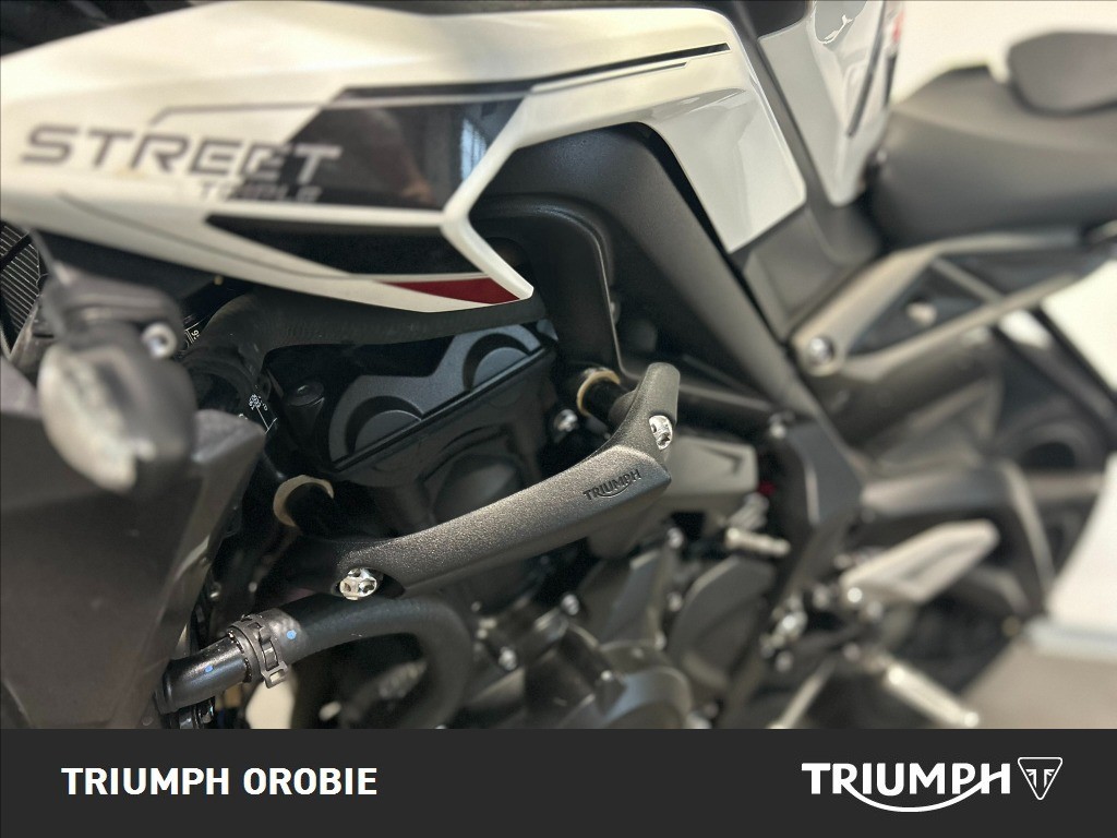 TRIUMPH Street Triple 765 R