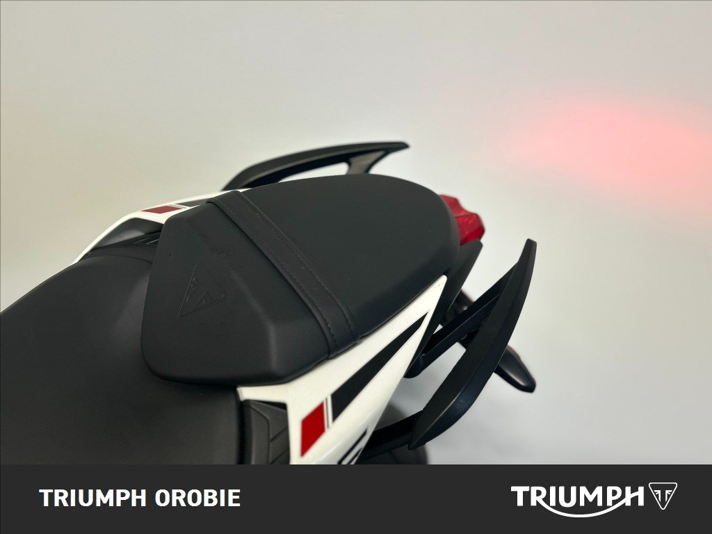 TRIUMPH Street Triple 765 R
