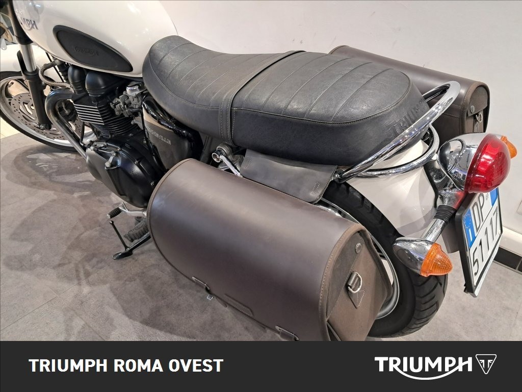 TRIUMPH Bonneville 865 