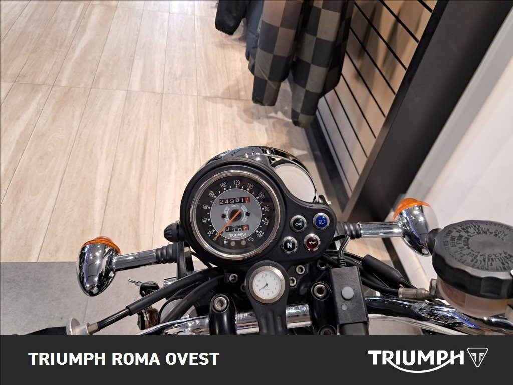 TRIUMPH Bonneville 865 
