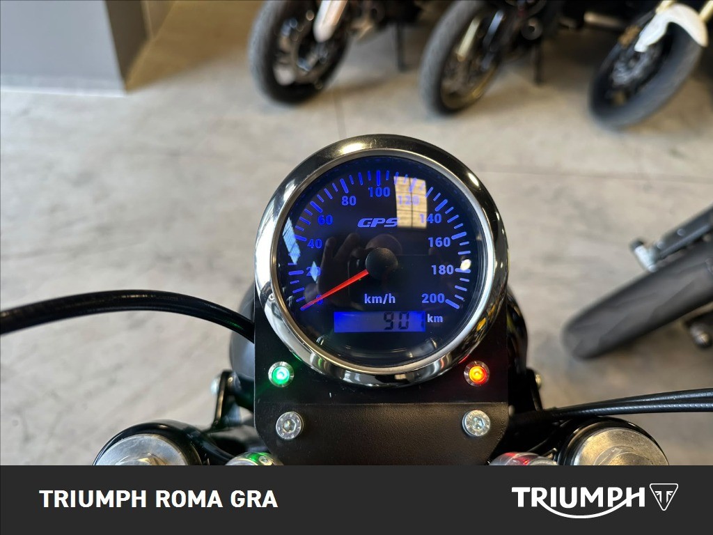 TRIUMPH Bonneville 790 T100 