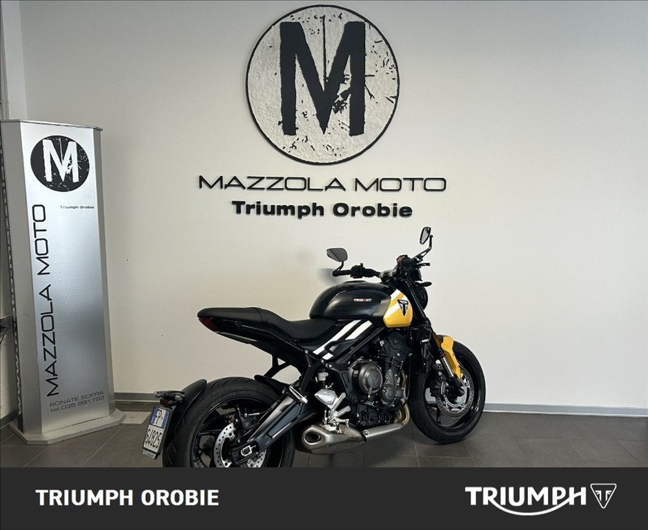 TRIUMPH Trident 660 Cosmic Yellow / Sapphire Black Abs