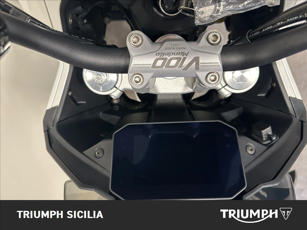 MOTO GUZZI V100 Mandello