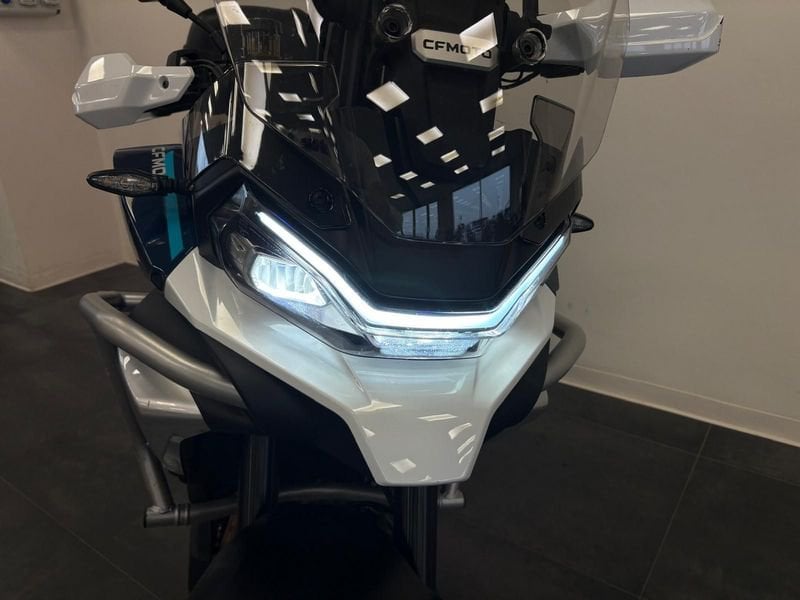 CFMOTO 700 MT ADV Abs E5+