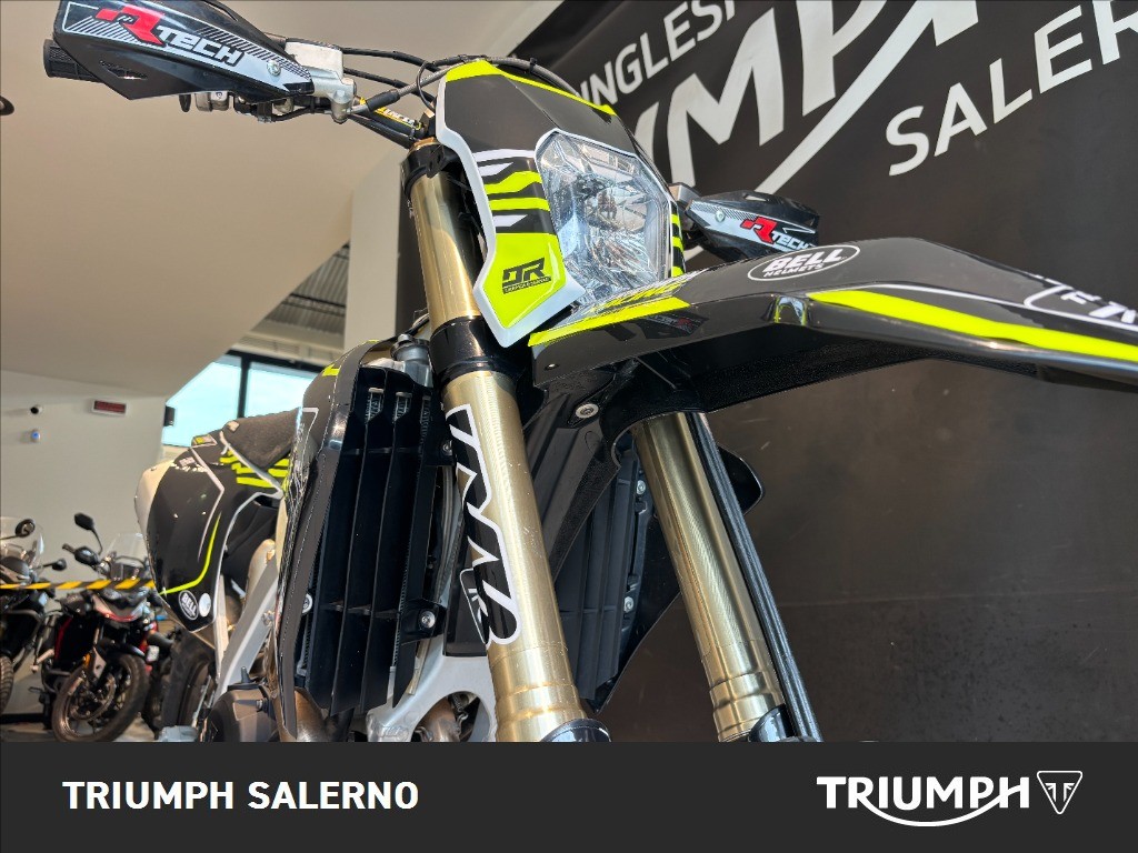 TRIUMPH TF 250 E Abs