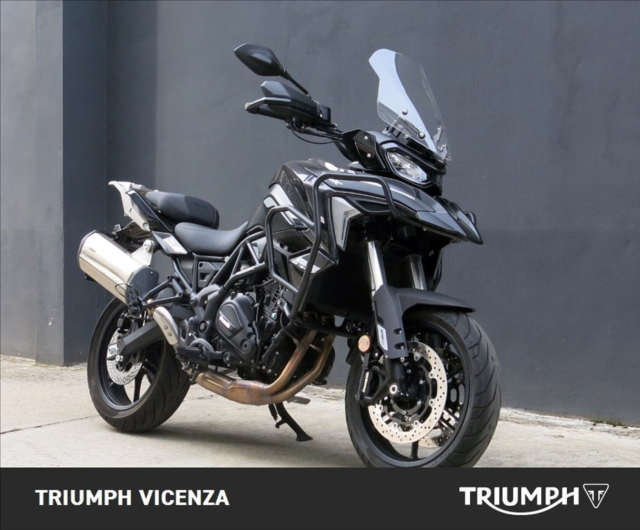BENELLI TRK 702 Abs