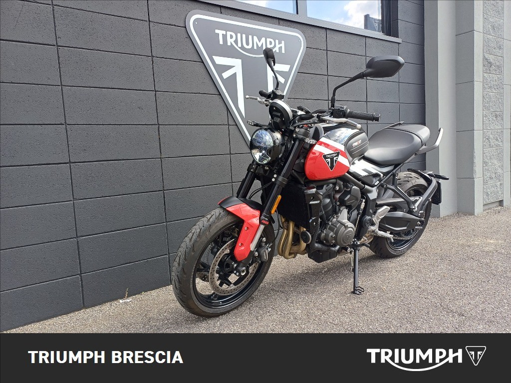 TRIUMPH Trident 660 Diablo Red / Sapphire Black Abs
