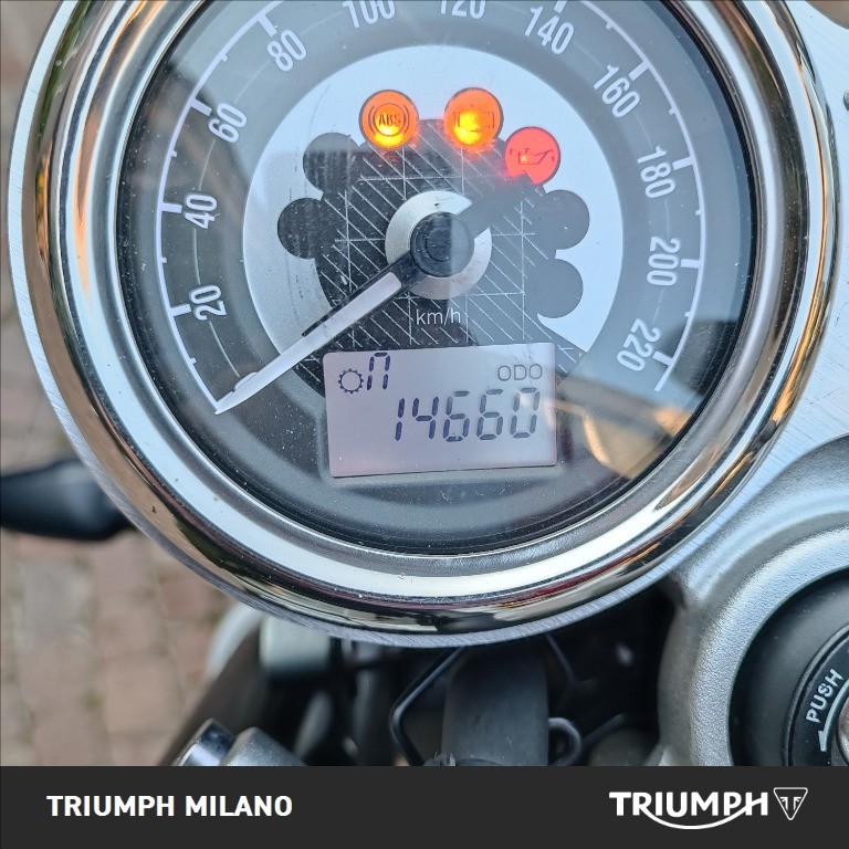 TRIUMPH Speed Twin 1200 Stealth Edition Abs