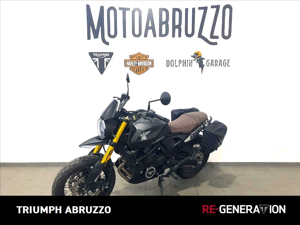MOTO MORINI Seiemmezzo SCR 650 Abs