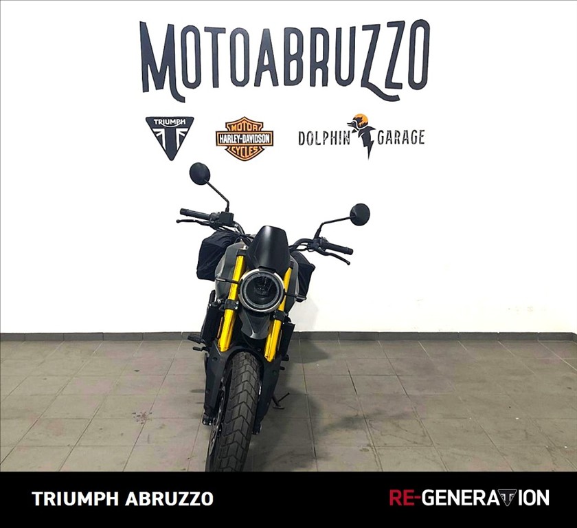 MOTO MORINI Seiemmezzo SCR 650 Abs