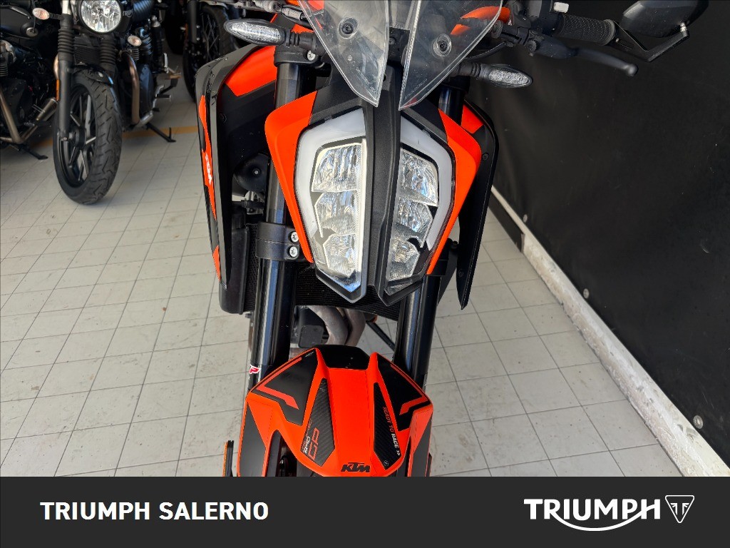 KTM 890 Duke GP