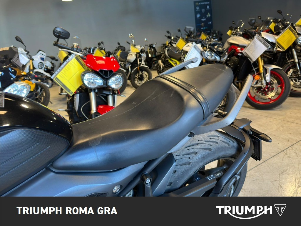 TRIUMPH Trident 660 Abs
