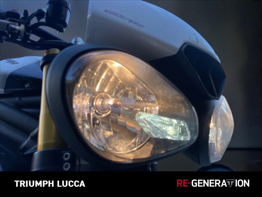 TRIUMPH Speed Triple R 1050 Abs