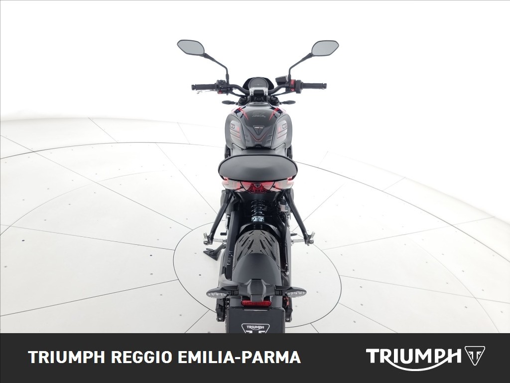 TRIUMPH Trident 660 Triple Tribute Abs