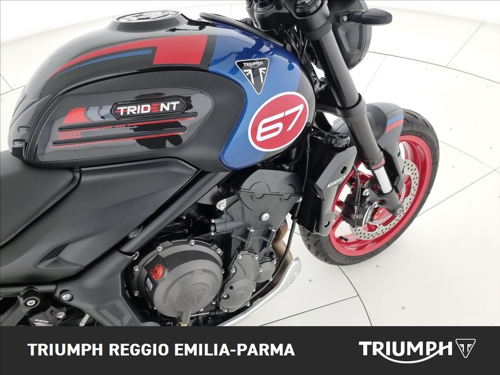 TRIUMPH Trident 660 Triple Tribute Abs