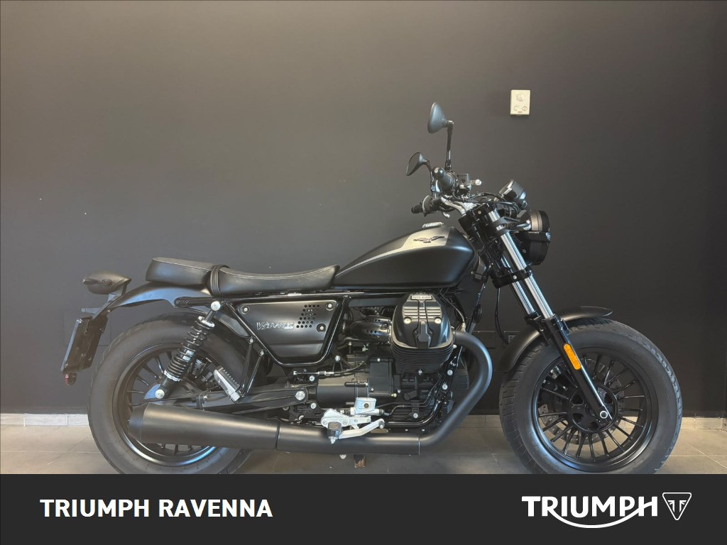 MOTO GUZZI V9 850 Bobber
