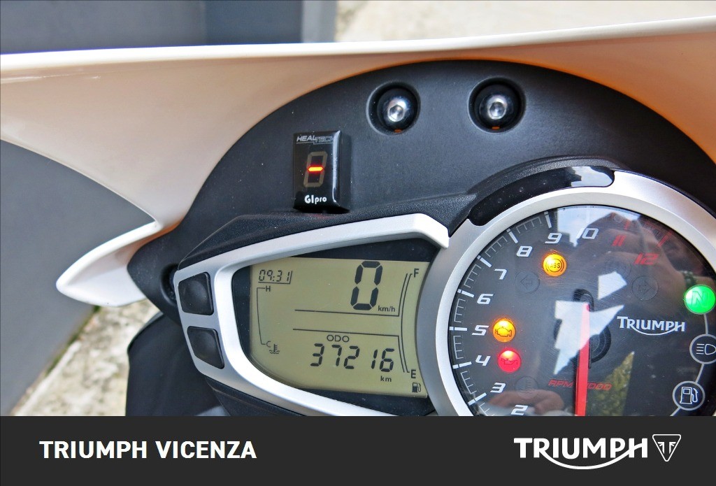 TRIUMPH Speed Triple R 1050 Abs