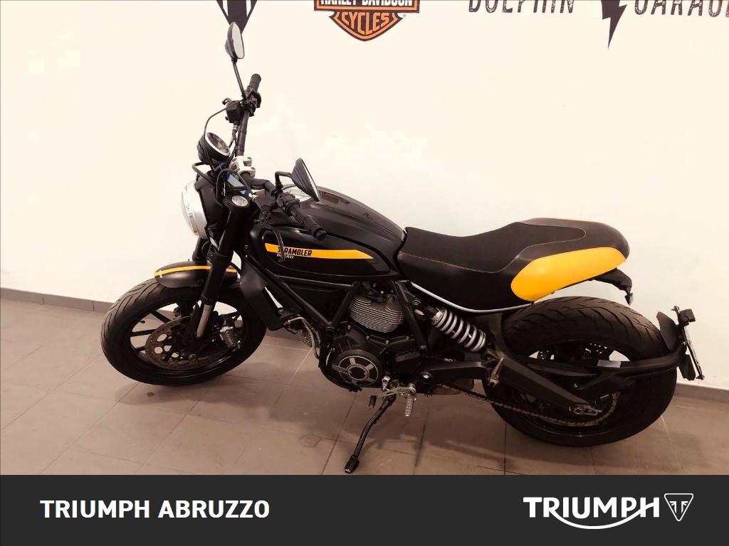 DUCATI Scrambler 800 Full Throttle
