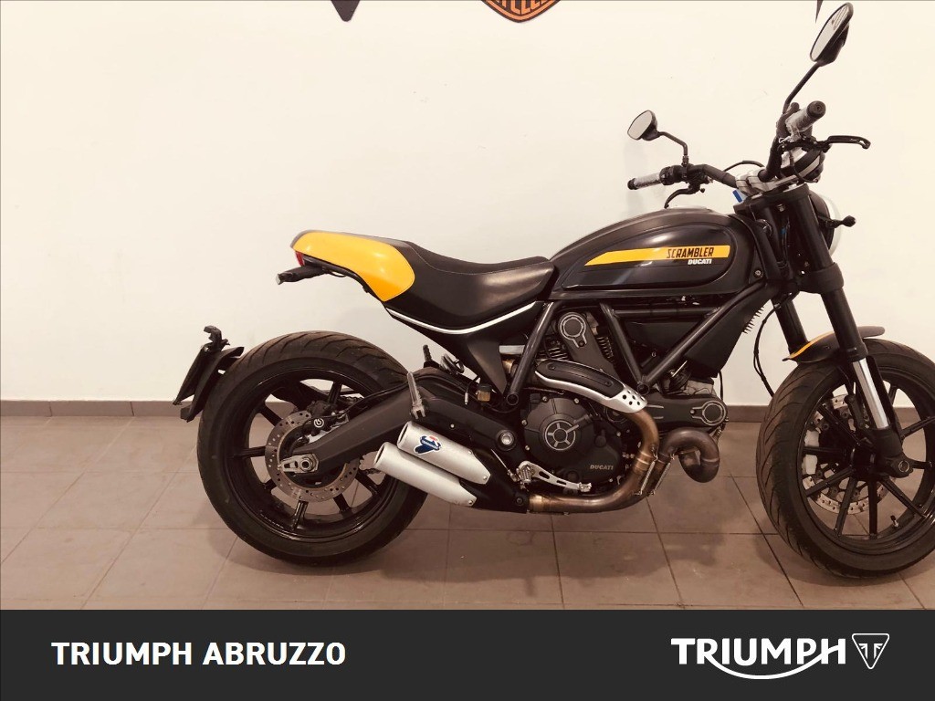 DUCATI Scrambler 800 Full Throttle