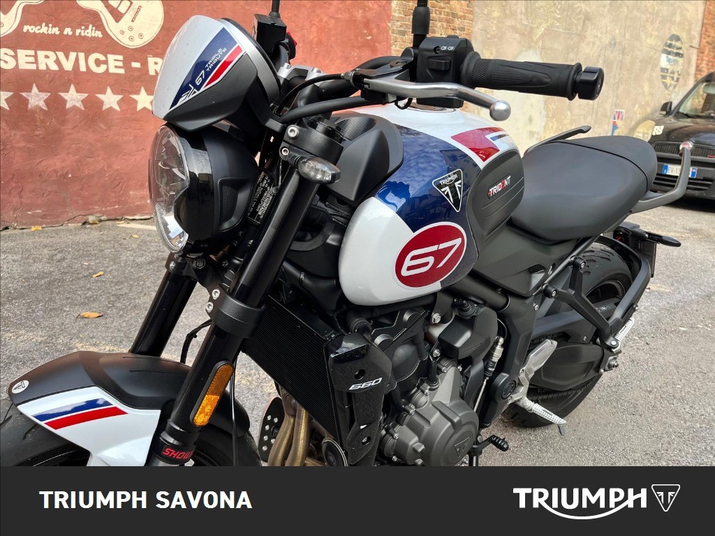 TRIUMPH Trident 660 Triple Tribute Abs