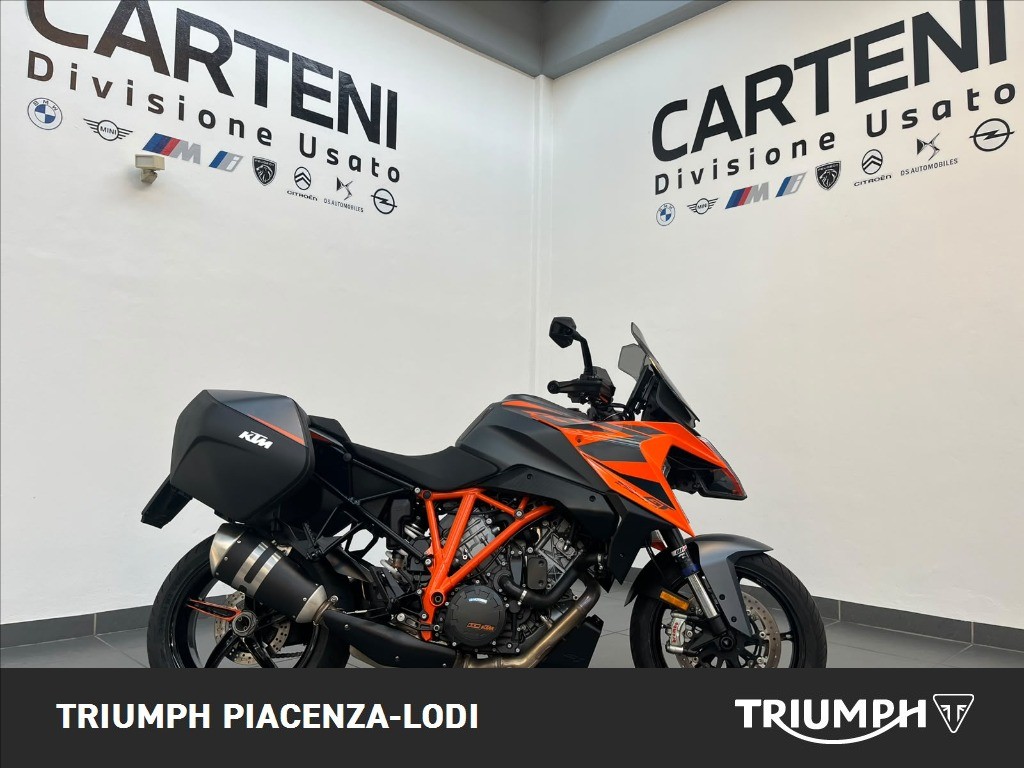 KTM 1290 Super Duke GT