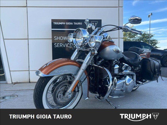 HARLEY-DAVIDSON Softail 1690 Deluxe 