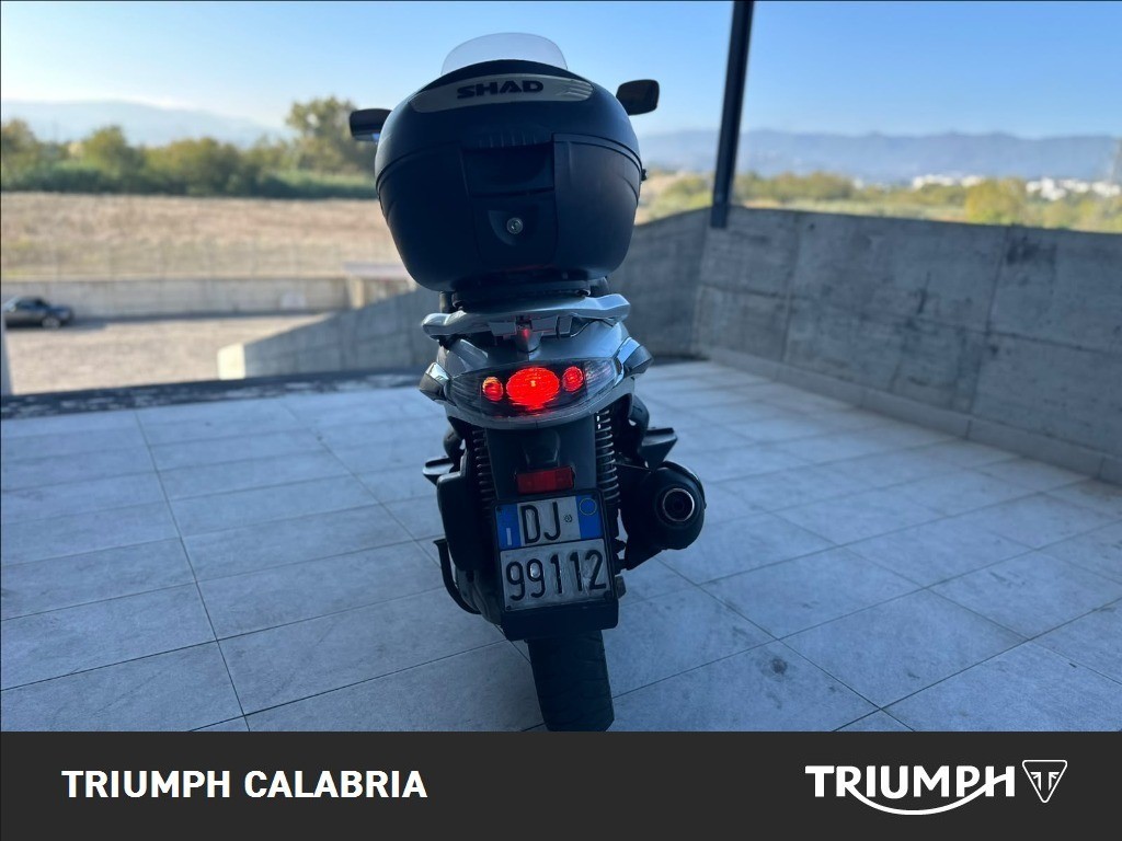 PIAGGIO Beverly 250 