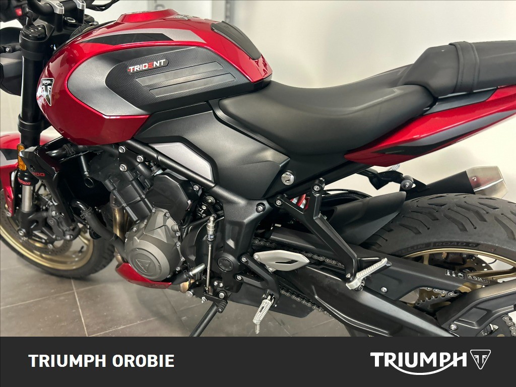 TRIUMPH Trident 800 Carnival Red Abs #6