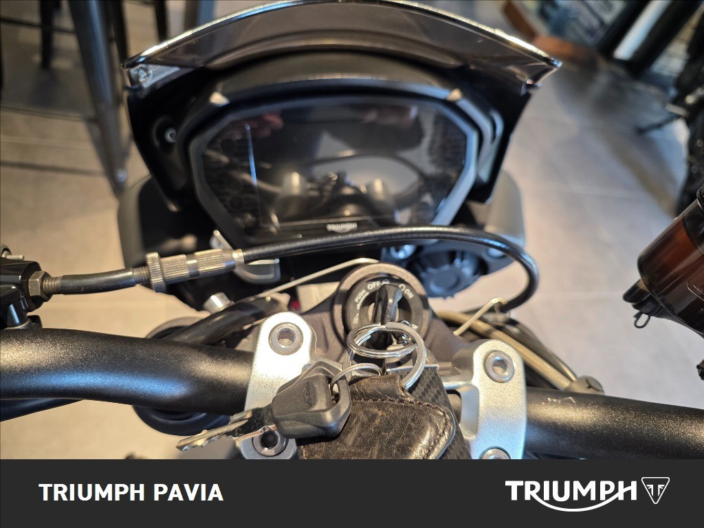 TRIUMPH Street Triple 765 RS