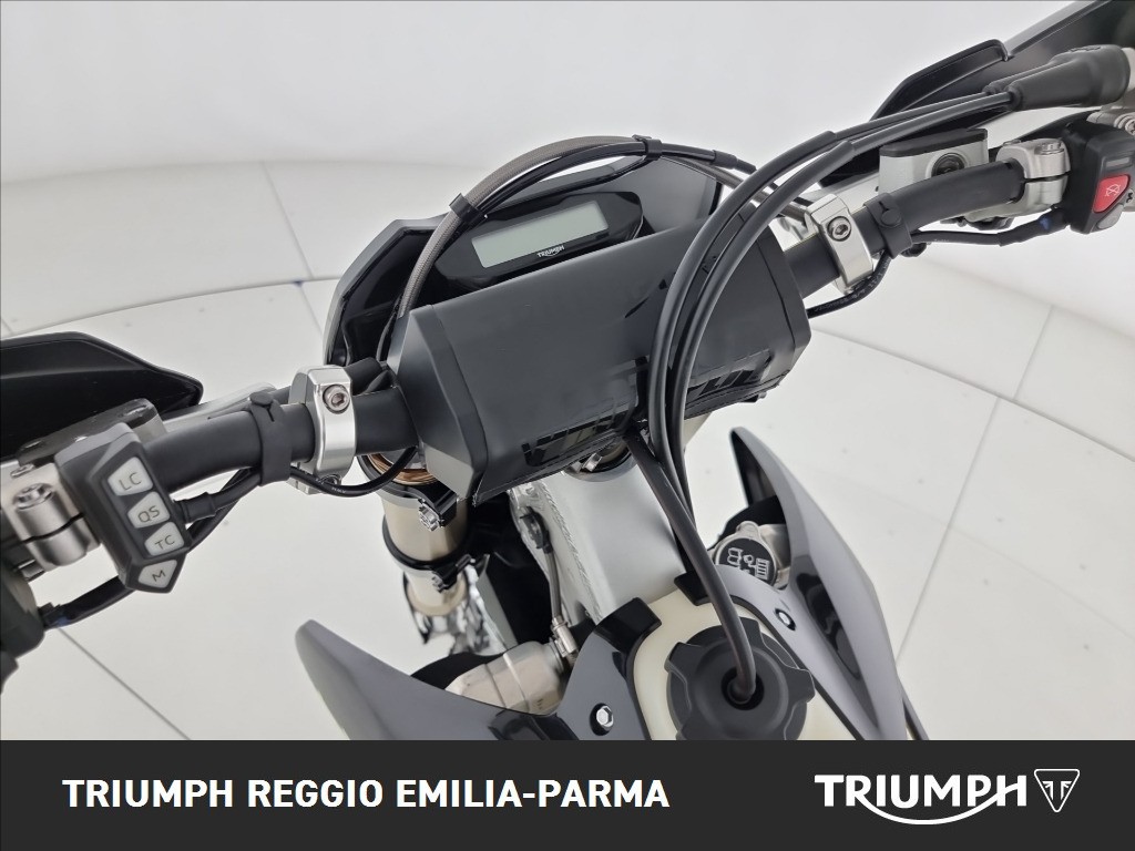 TRIUMPH TF 250 E Abs