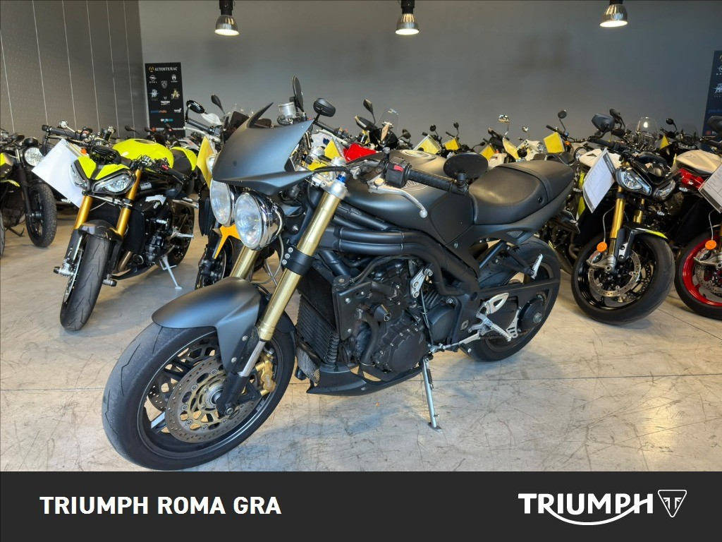 TRIUMPH Speed Triple 1050 