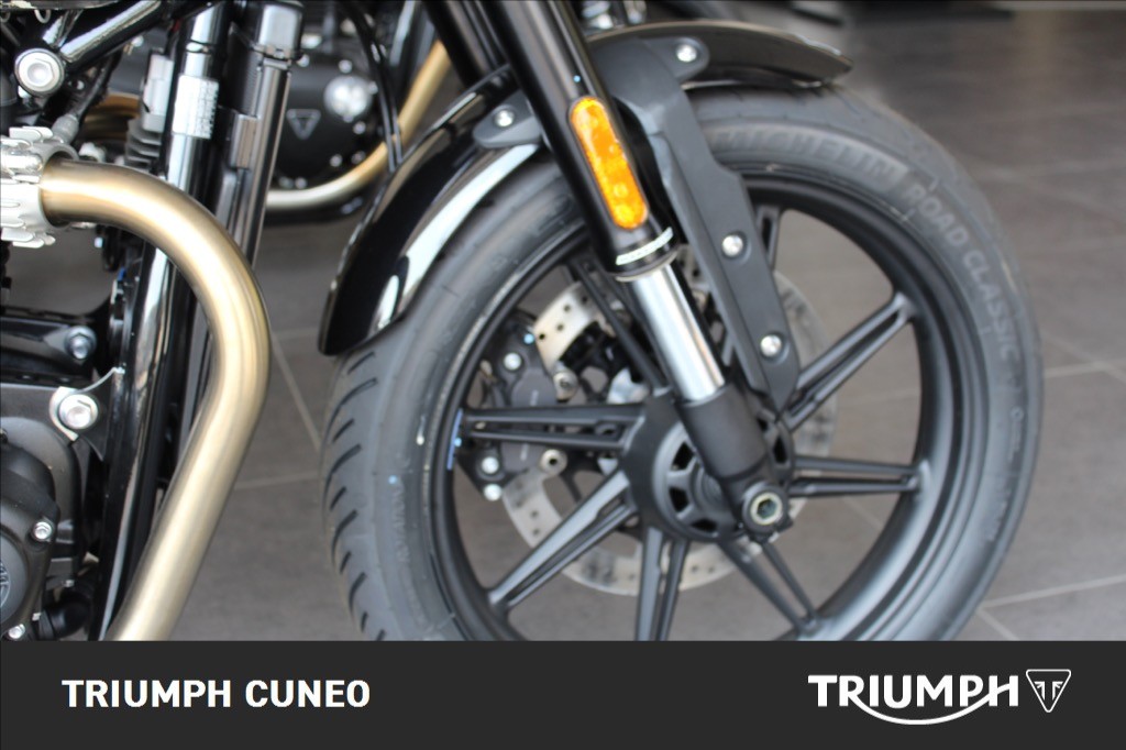 TRIUMPH Speed Twin 900 Phantom Black/Aurum Gold Abs