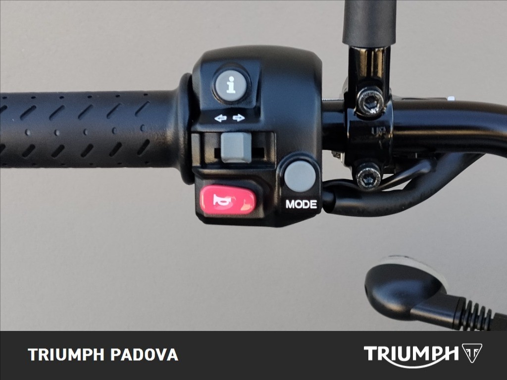 TRIUMPH Speed Twin 900 Abs