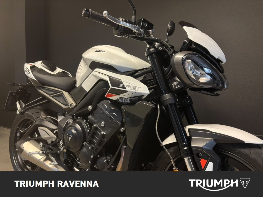 TRIUMPH Street Triple 765 R