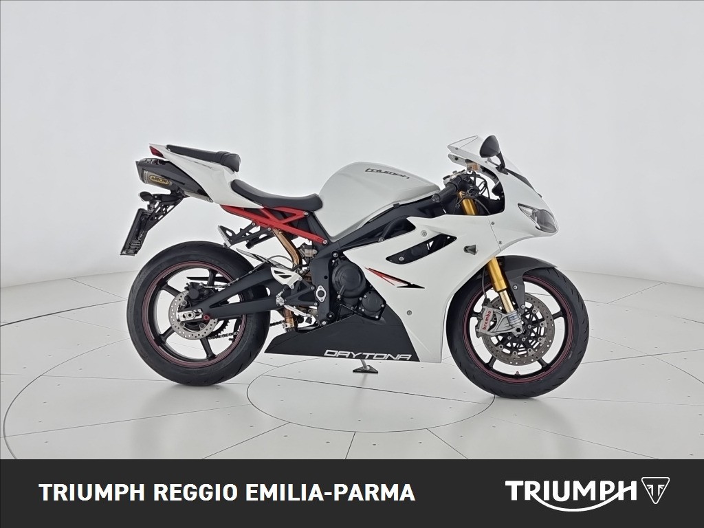 TRIUMPH Daytona 675 