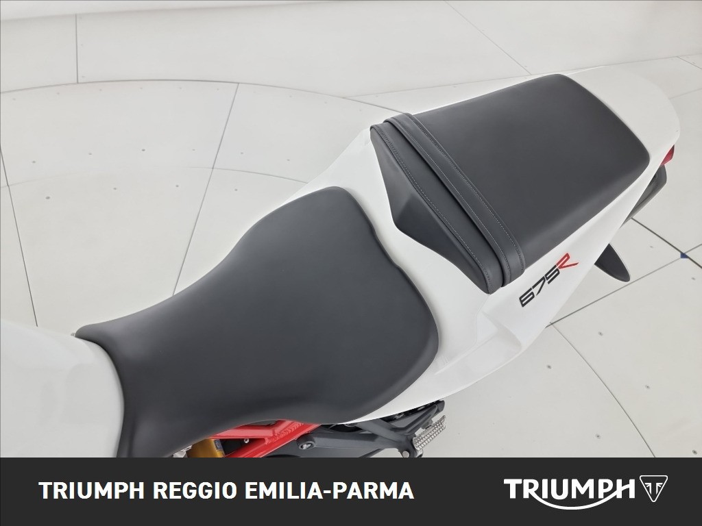 TRIUMPH Daytona 675 