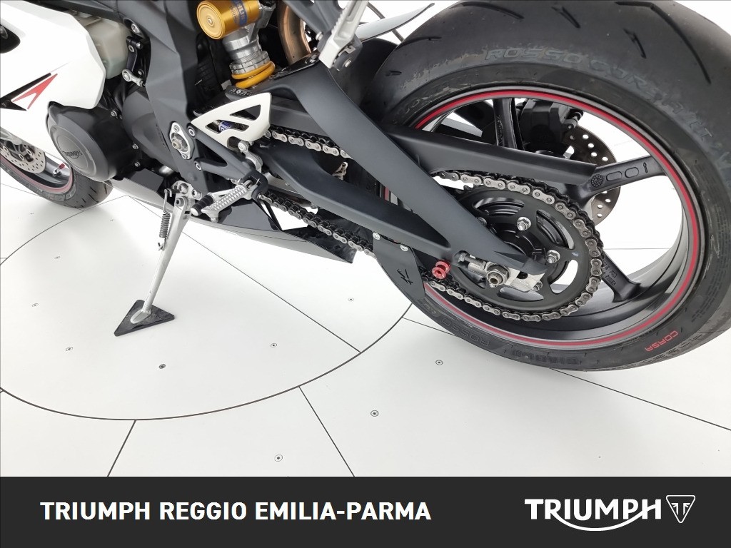 TRIUMPH Daytona 675 