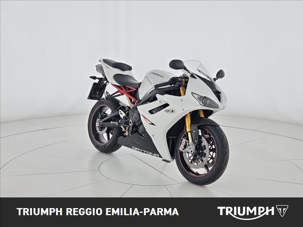 TRIUMPH Daytona 675 