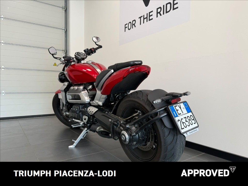 TRIUMPH Rocket III 2500 R
