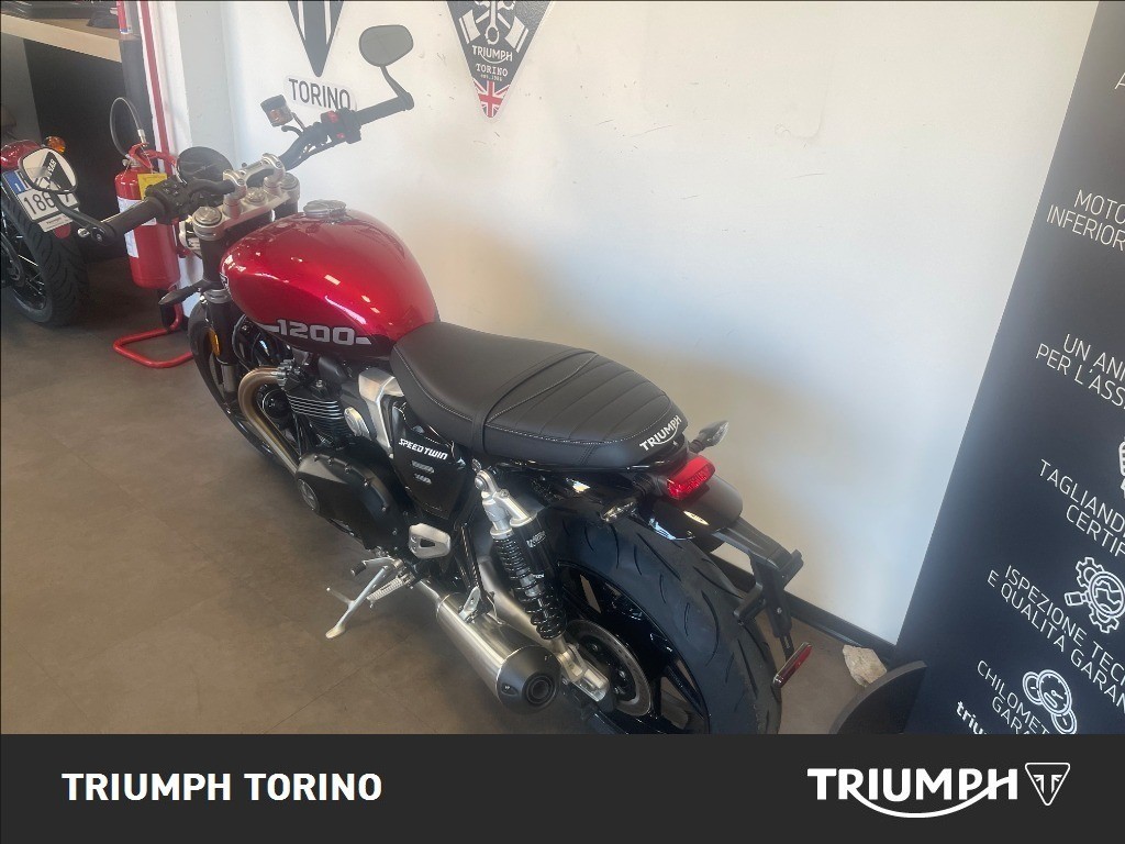 TRIUMPH Speed Twin 1200 Carnival Red/Sapphire Black Abs