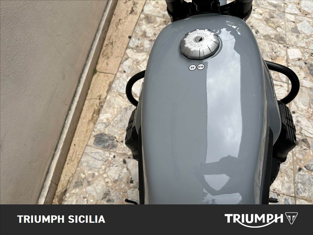 MOTO GUZZI V7 850 Sport Abs