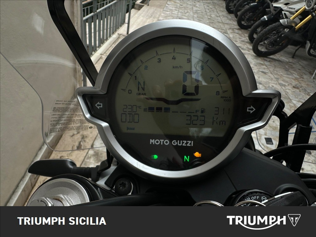 MOTO GUZZI V7 850 Sport Abs