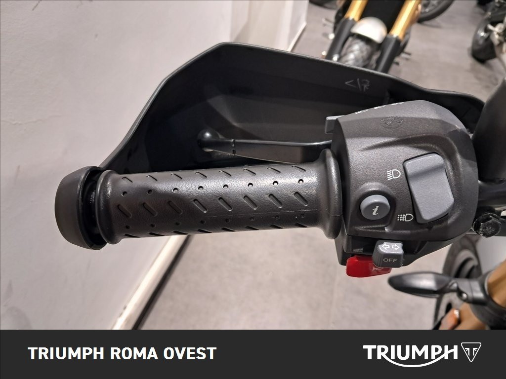 TRIUMPH Scrambler 400 X Abs