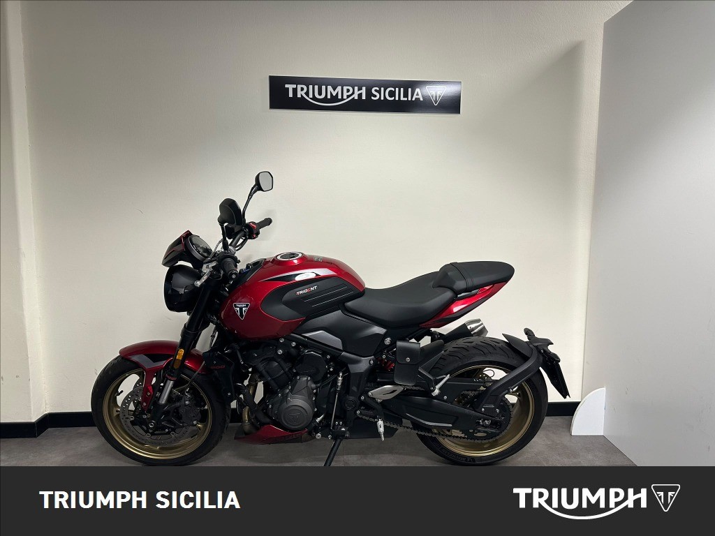 TRIUMPH Trident 800 Carnival Red Abs