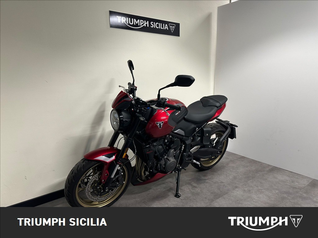 TRIUMPH Trident 800 Carnival Red Abs