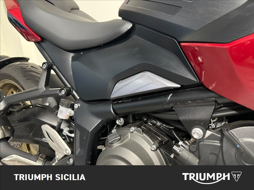 TRIUMPH Trident 800 Carnival Red Abs