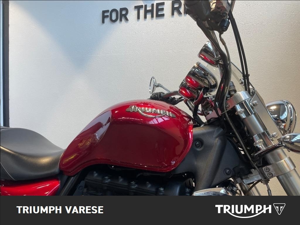 TRIUMPH Rocket III 2300 Classic