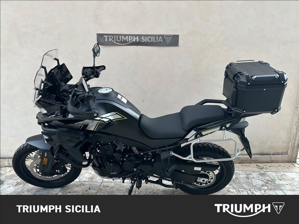 CFMOTO 800 MT Touring Abs E5+