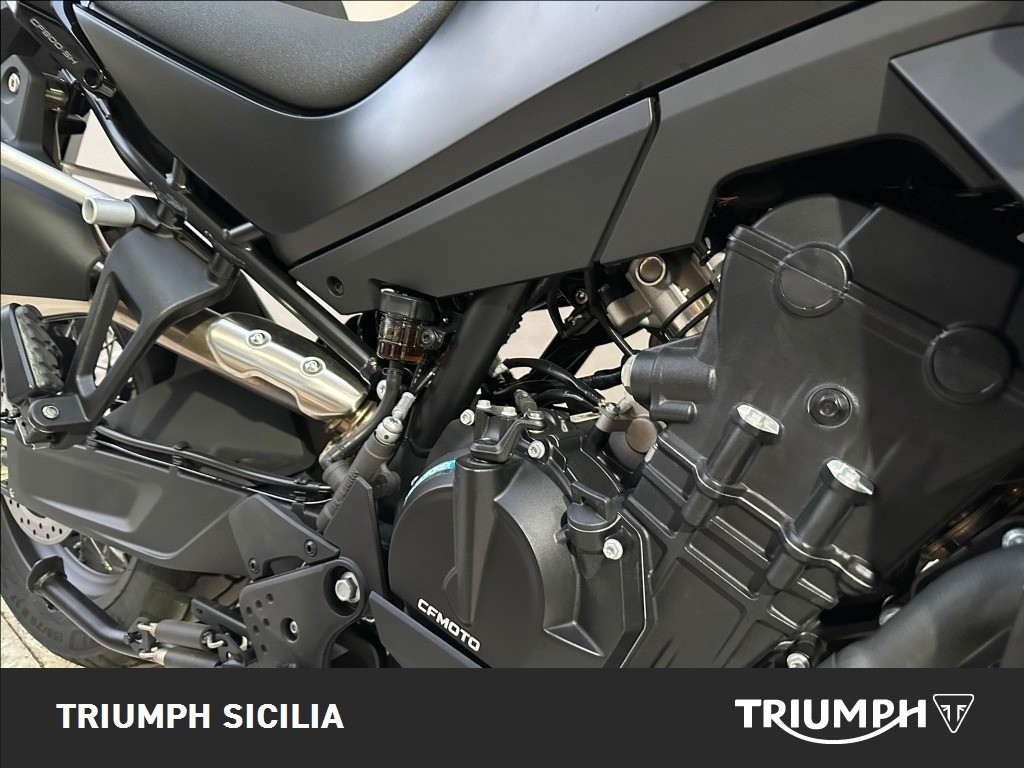 CFMOTO 800 MT Touring Abs E5+