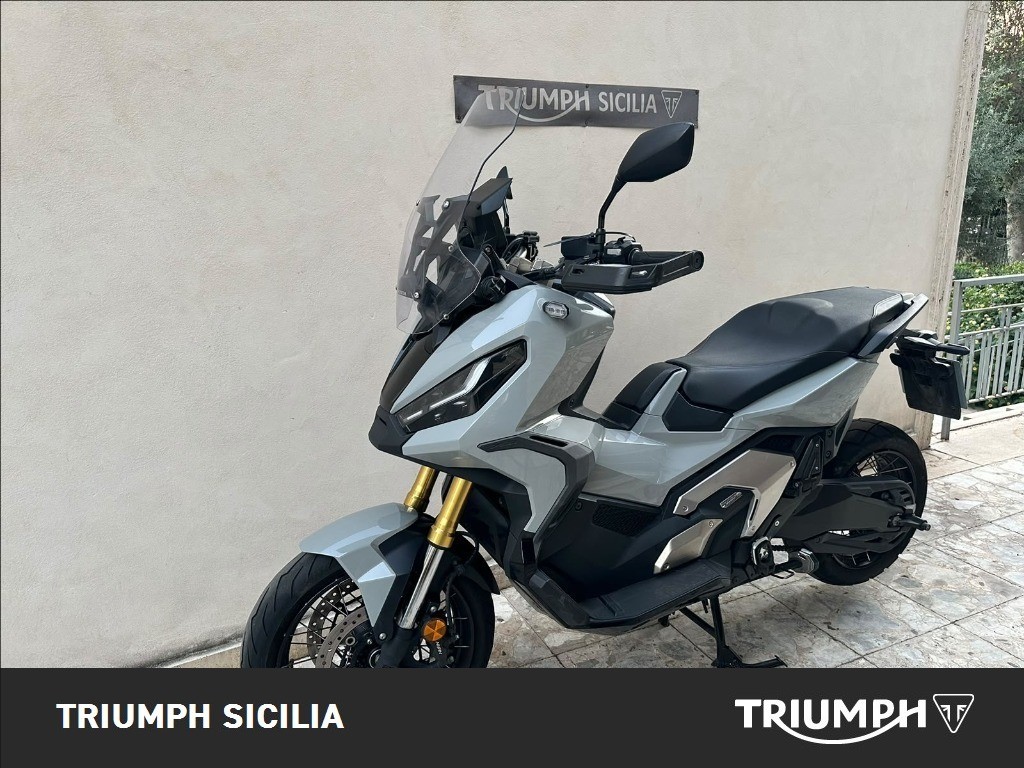 HONDA X-ADV 750 DCT Abs